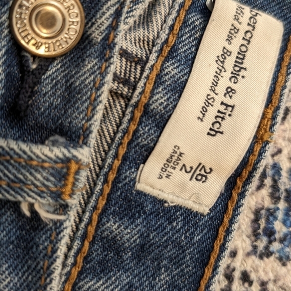 Sold - Picture 3 of 5